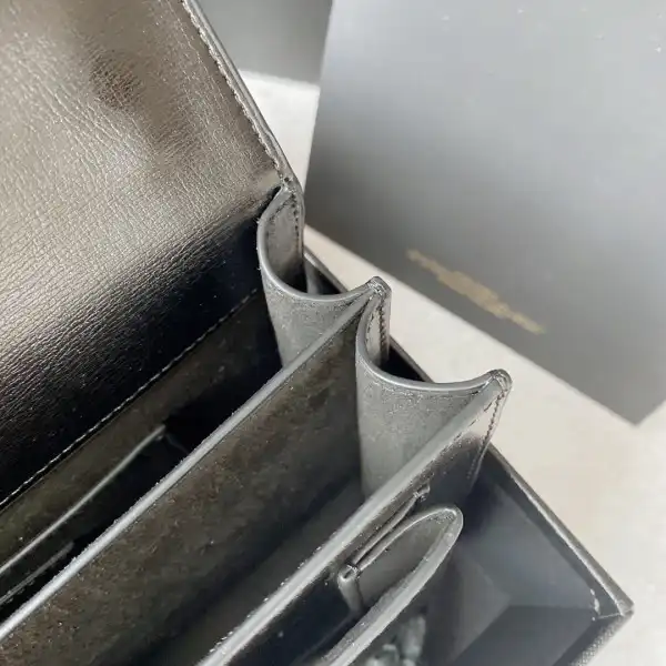 First Bag Ru YSL SUNSET MEDIUM