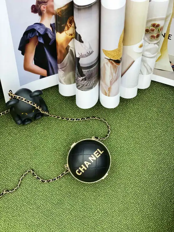 CHANEL SPHERE MINAUDIERE