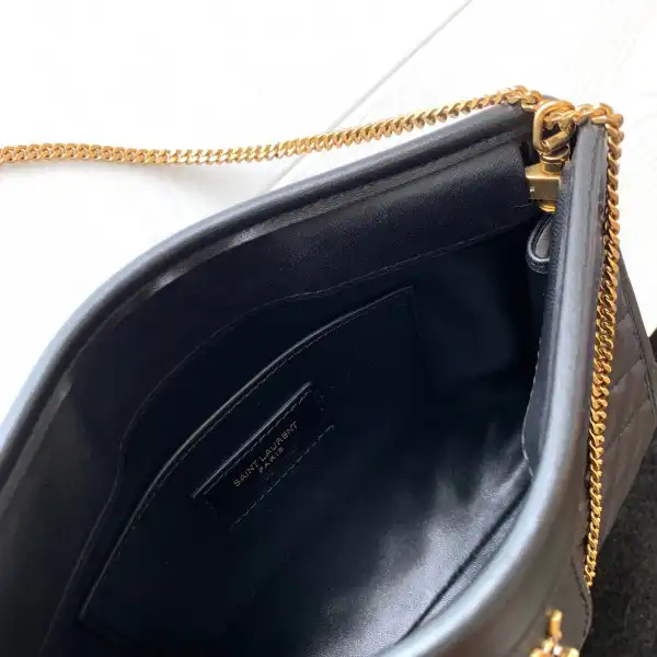 YSL VICTOIRE