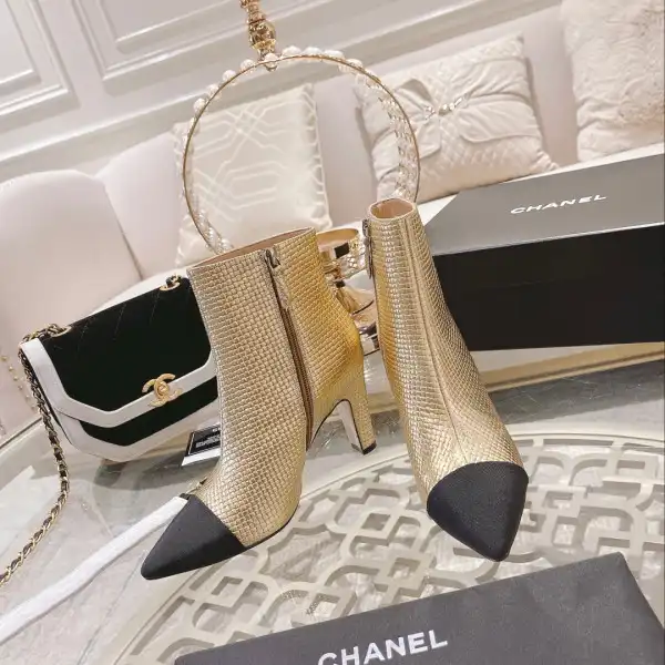 First bag ru CHANEL BOOTS