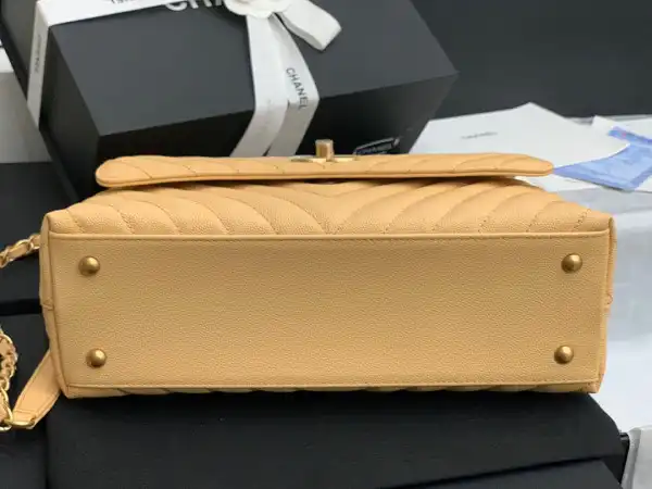 CHANEL COCO HANDLE BAG