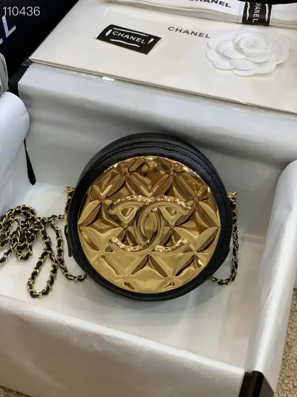 CHANEL ROUND BAG