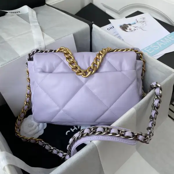 CHANEL 19 FLAP BAG