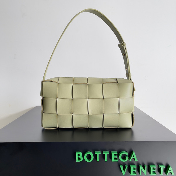 HOT SALE BOTTEGA VENETA BRICK CASSETTE