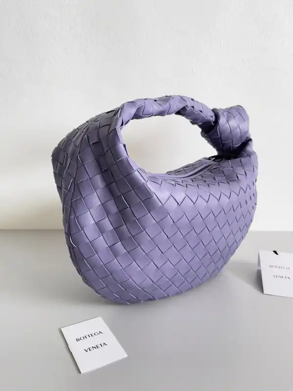 First bag ru BOTTEGA VENETA Teen Jodie