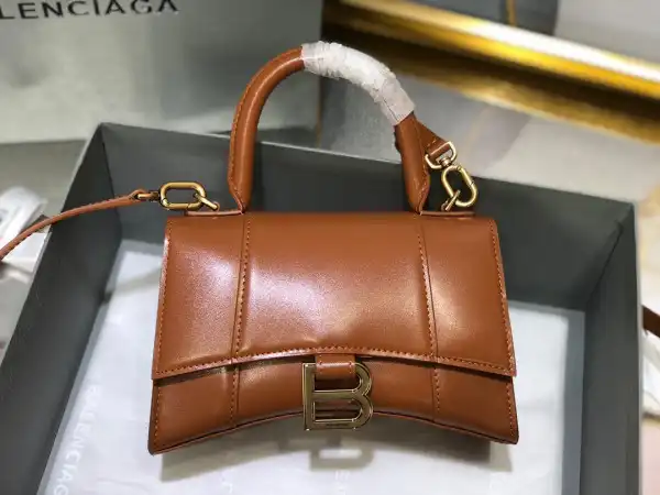 Yupoo bagsoffer BALENCIAGA HOURGLASS