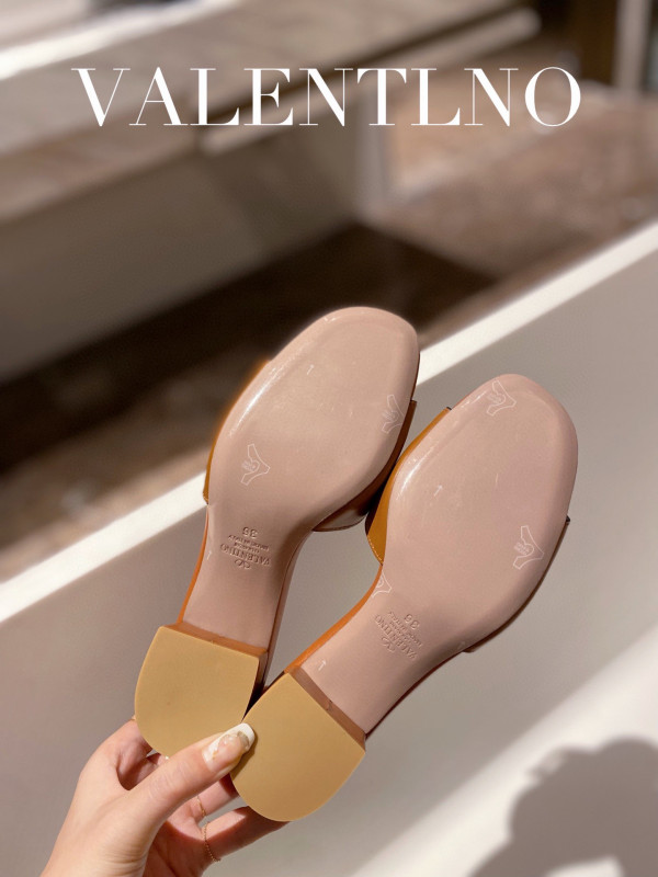 HOT SALE VALENTINO VLOGO SIGNATURE SLIDE SANDAL