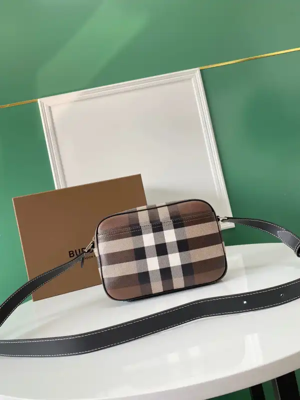 Yupoo bagsoffer BURBERRY Check Crossbody Bag