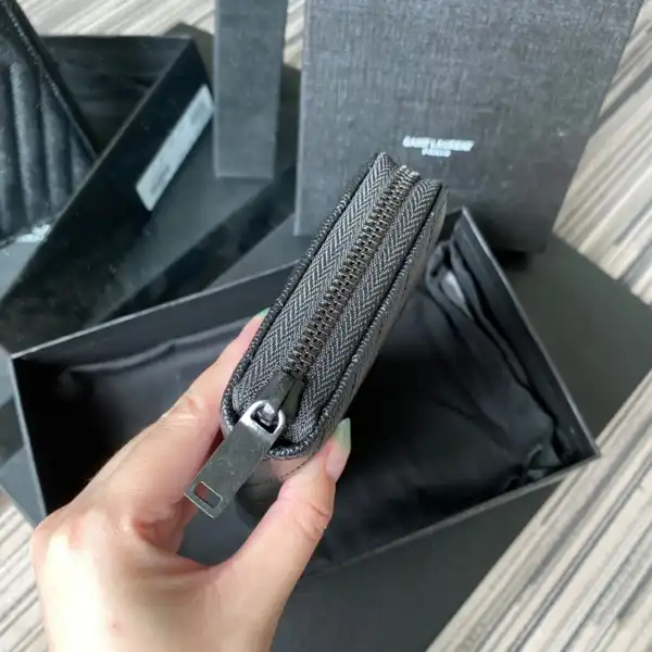 Frstbag ru YSL MONOGRAM ZIPPY WALLET