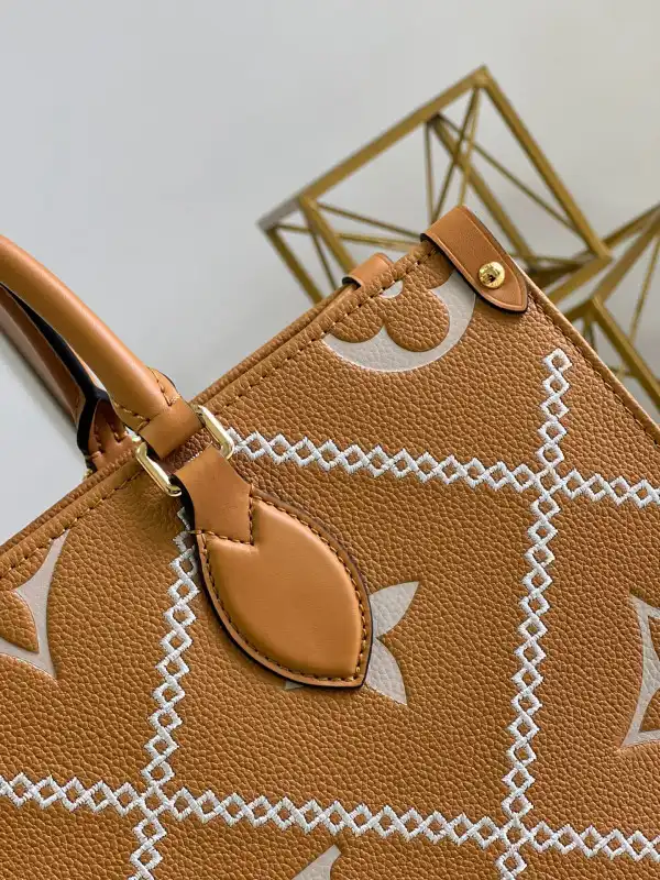 AAA Pruses Bags LOUIS VUITTON ONTHEGO MM