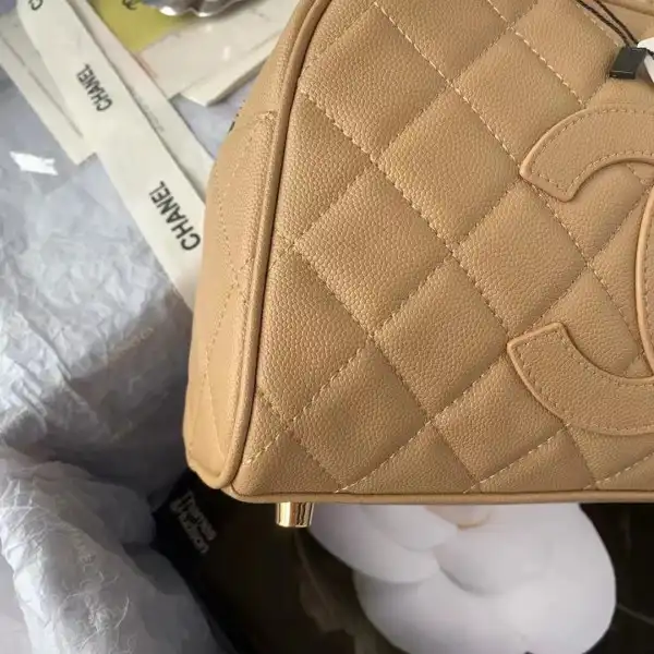 First Bag Ru CHANEL VINTAGEP BAG