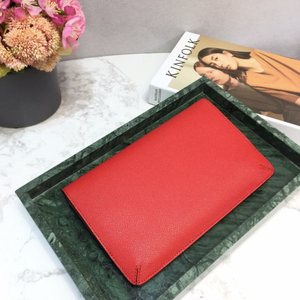 HOT SALE VALENTINO GARAVANI VSLING GRAINY CLUTCH