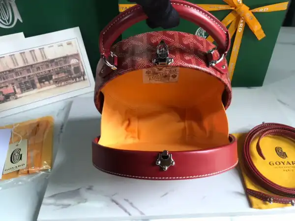 First bag ru GOYARD The Alto Hatbox Trunk Bag