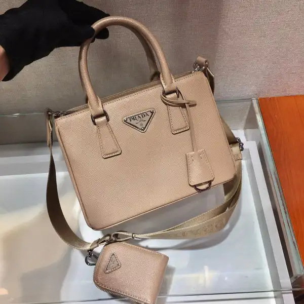 Firstbag Ru PRADA GALLERIA