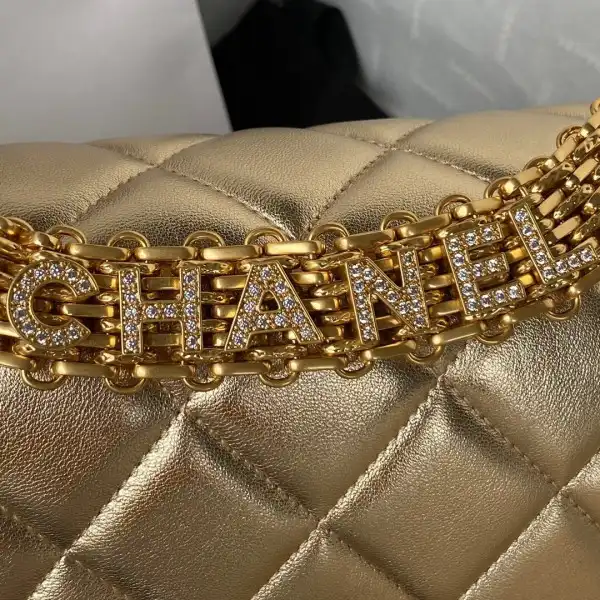 CHANEL SMALL FLAP BAG