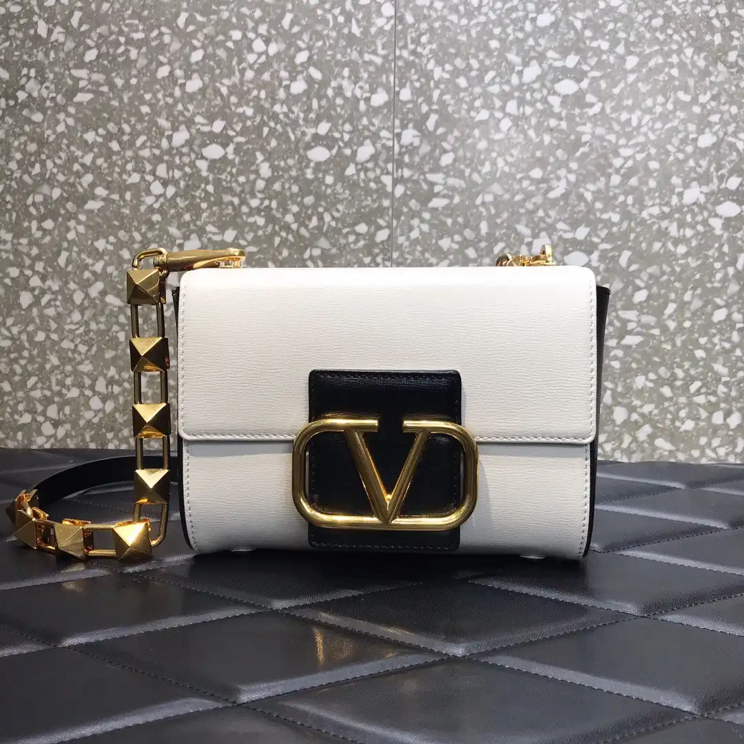 Valentino STUD SIGN SHOULDER BAG