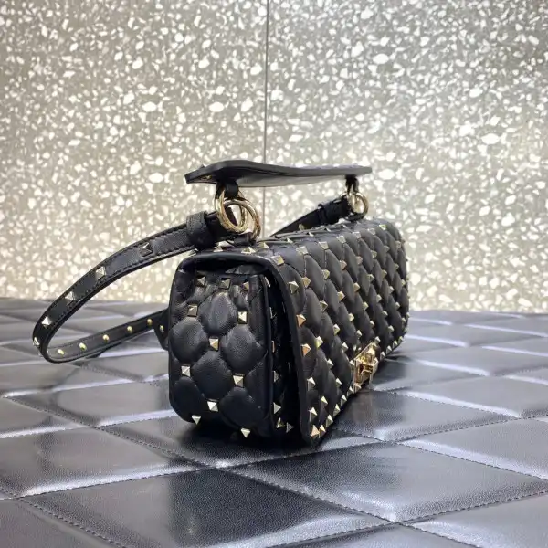 Bagsoffer VALENTINO ROCKSTUD SPIKE SHOULDER BAG IN CRACKLE-EFFECT METALLIC