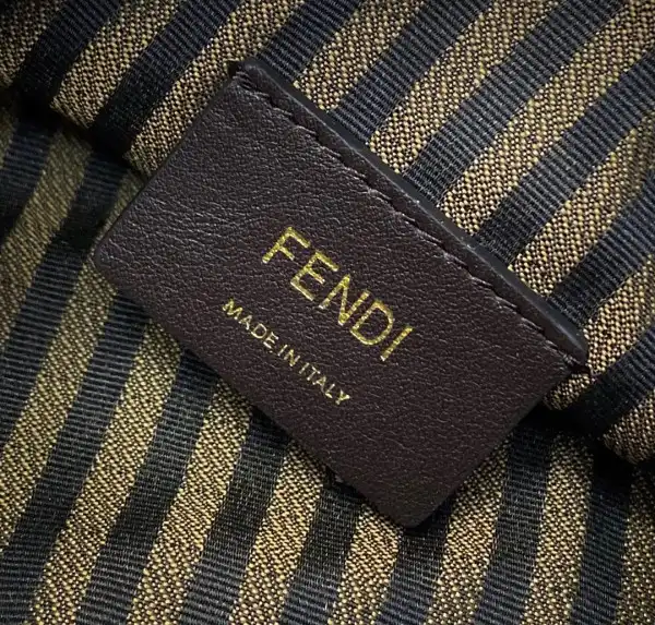 FENDI MINI HANDBAG