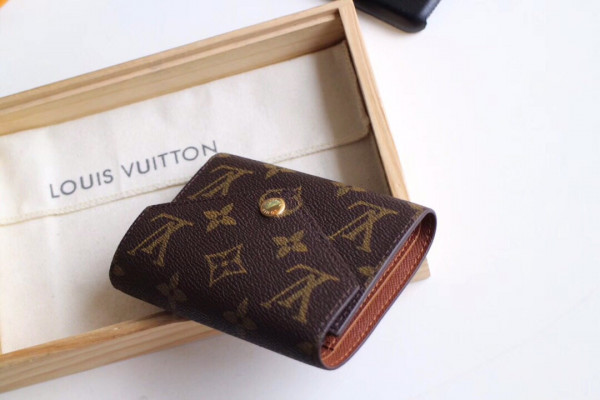 LOUIS VUITTON VICTORINE WALLET