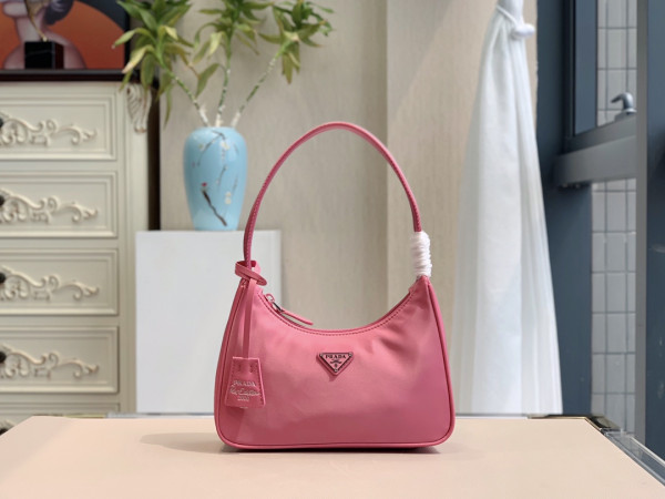 HOT SALE PRADA  Re-Edition 2000 Nylon Mini Bag