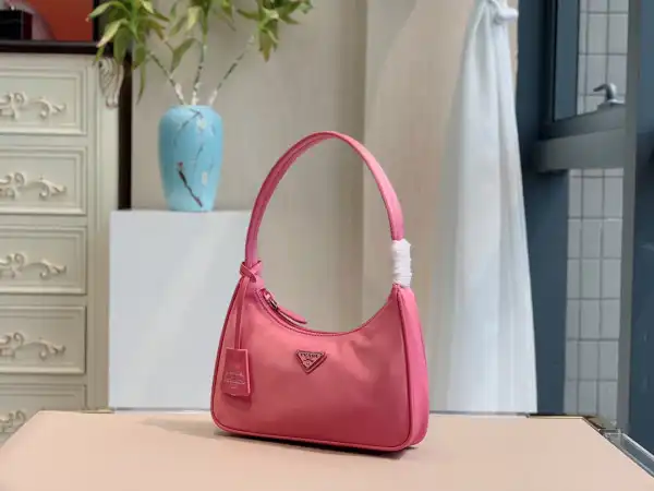 Bagsoffer yupoo PRADA  Re-Edition 2000 Nylon Mini Bag