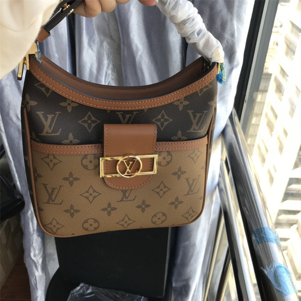 LOUIS VUITTON METIS