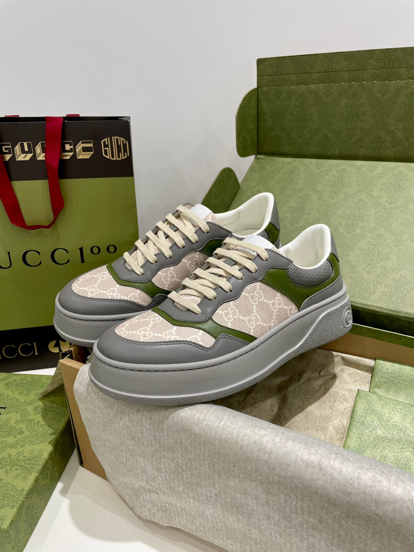 HOT SALE GUCCI Men's GG sneaker