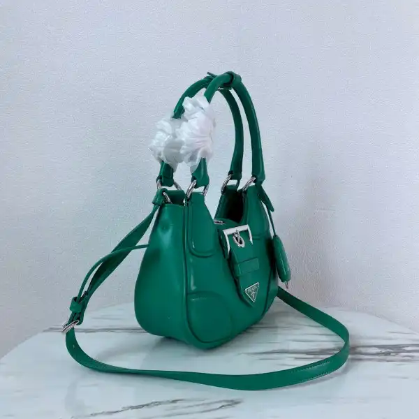 Bagsoffer PRADA Moon padded nappa-leather bag