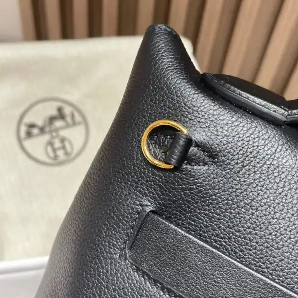 First bag ru HERMES SWIFT 24 24 21