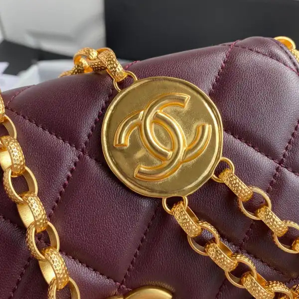 CHANEL SMALL FLAP BAG