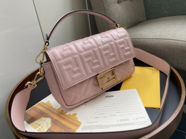 HOT SALE FENDI BAGUETTE