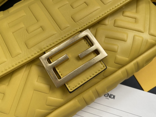 HOT SALE FENDI BAGUETTE