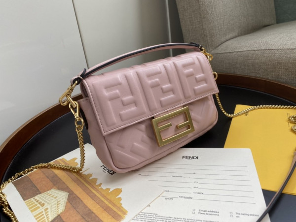 HOT SALE FENDI BAGUETTE