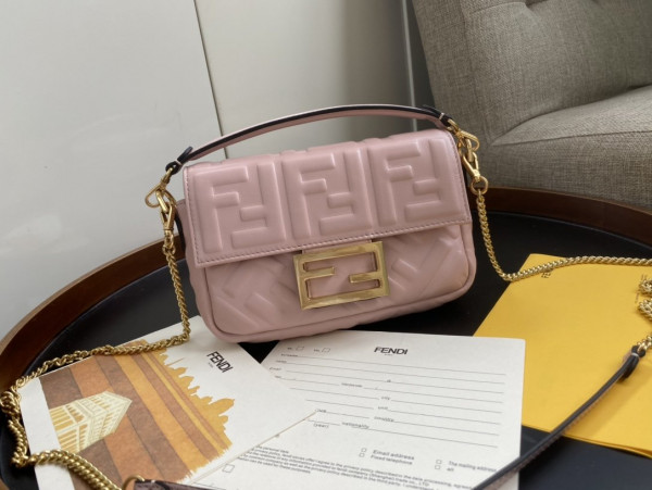 HOT SALE FENDI BAGUETTE