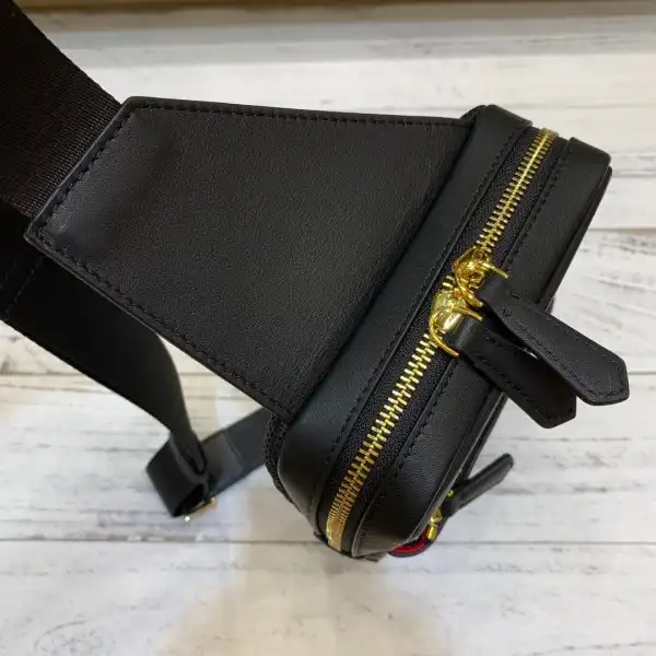 Frstbag ru FENDI BELT BAG