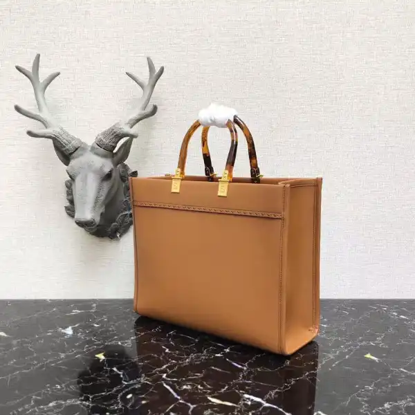 Bagsoffer FENDI MEDIUM SUNSHINE