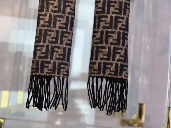 FENDI SCARF