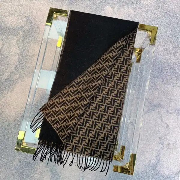 FENDI SCARF