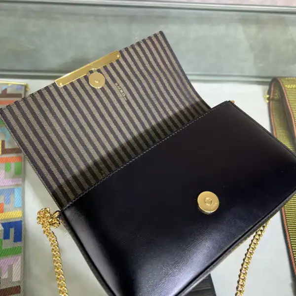 FENDI Wallet On Chain With Pouches