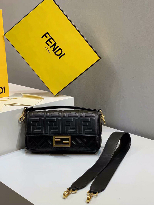 HOT SALE FENDI BAGUETTE