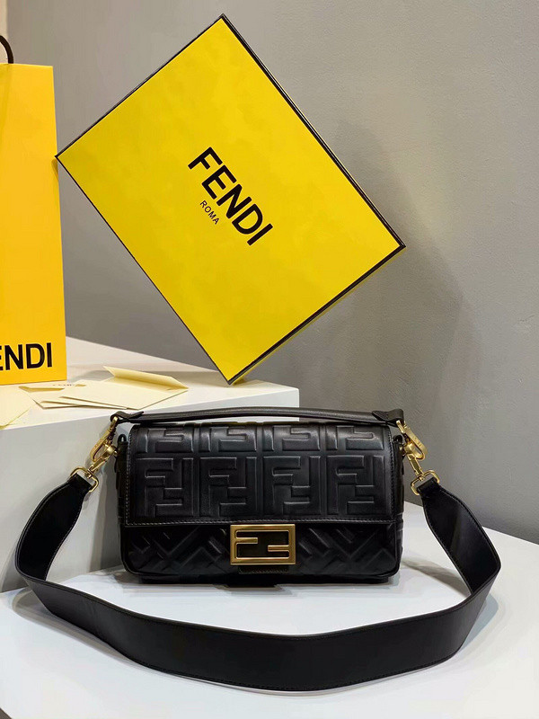 HOT SALE FENDI BAGUETTE