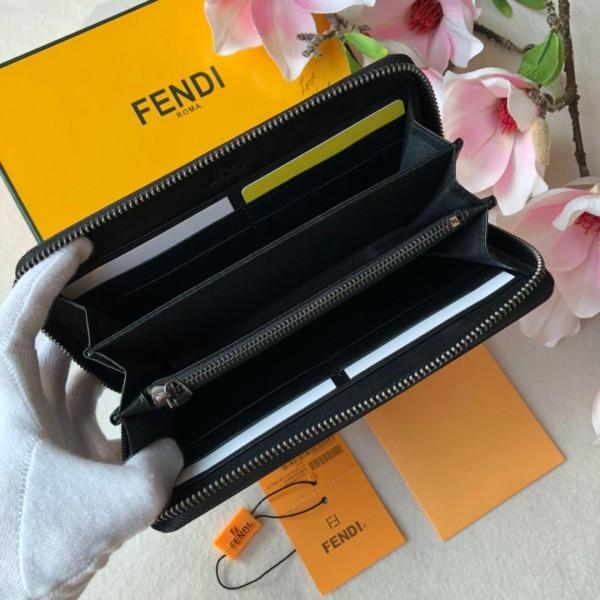 HOT SALE FENDI WALLET