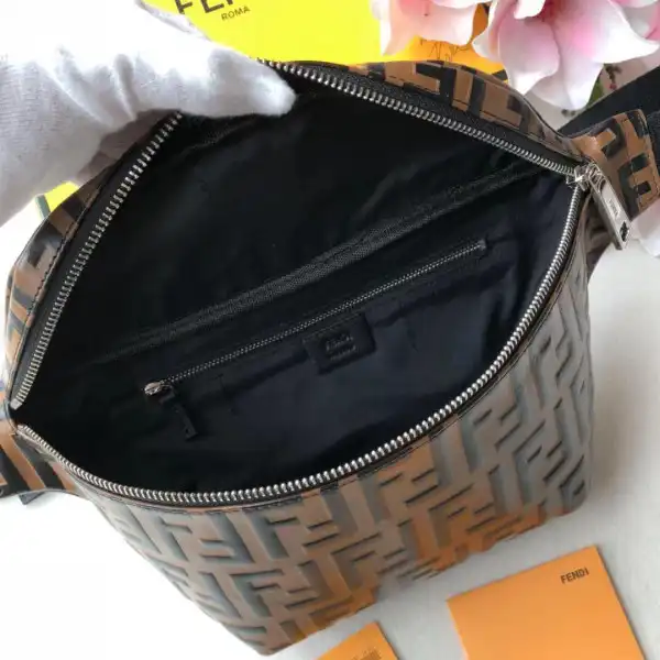 Bagsoffer yupoo FENDI BELT BAG