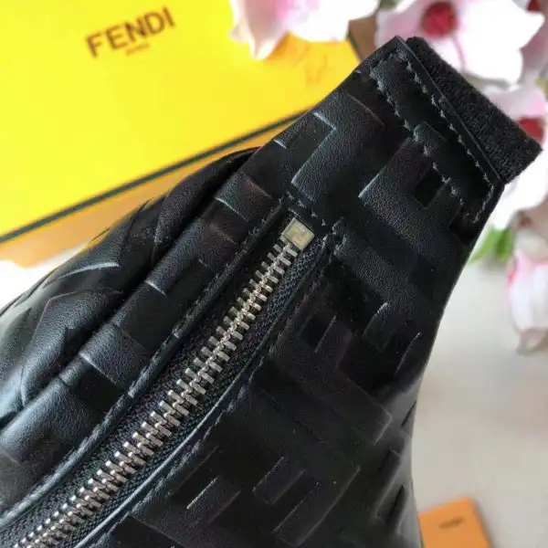 FENDI BELT BAG