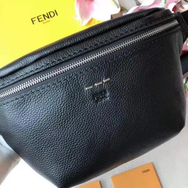 Firstbag Ru FENDI BELT BAG