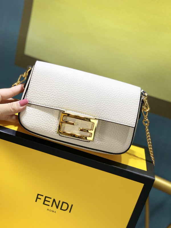 HOT SALE FENDI BAGUETTE