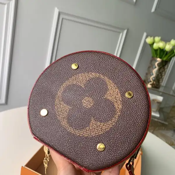 First bag ru LOUIS VUITTON CANNES