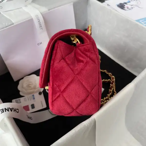 CHANEL FLAP BAG