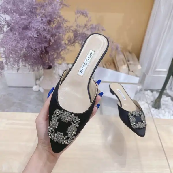 Yupoo bagsoffer MANOLO BLAHNNIK SANDALS