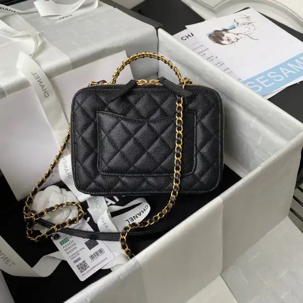 CHANEL VANITY CASE